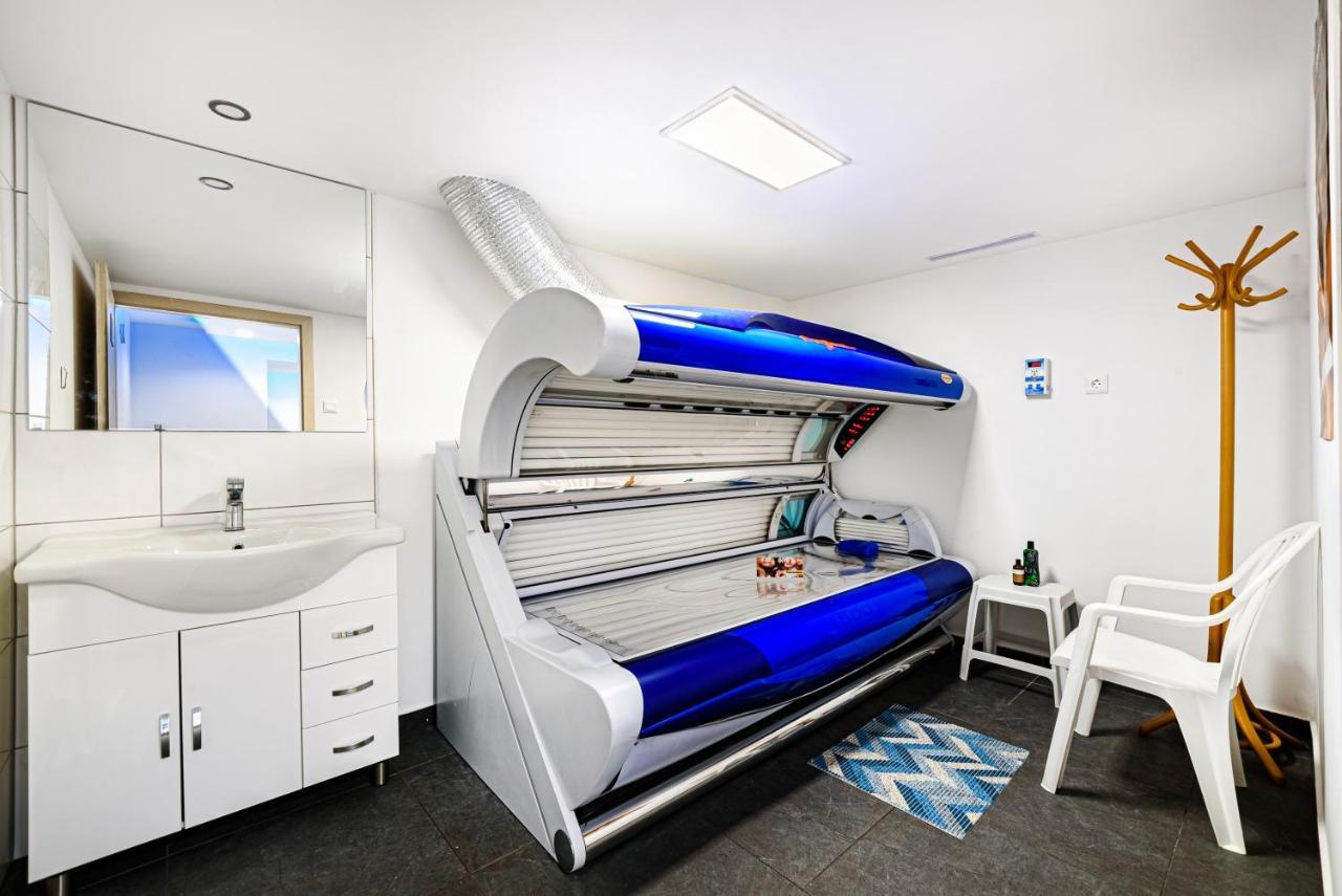Holiday Club Apartman Hotel Хевиз Экстерьер фото
