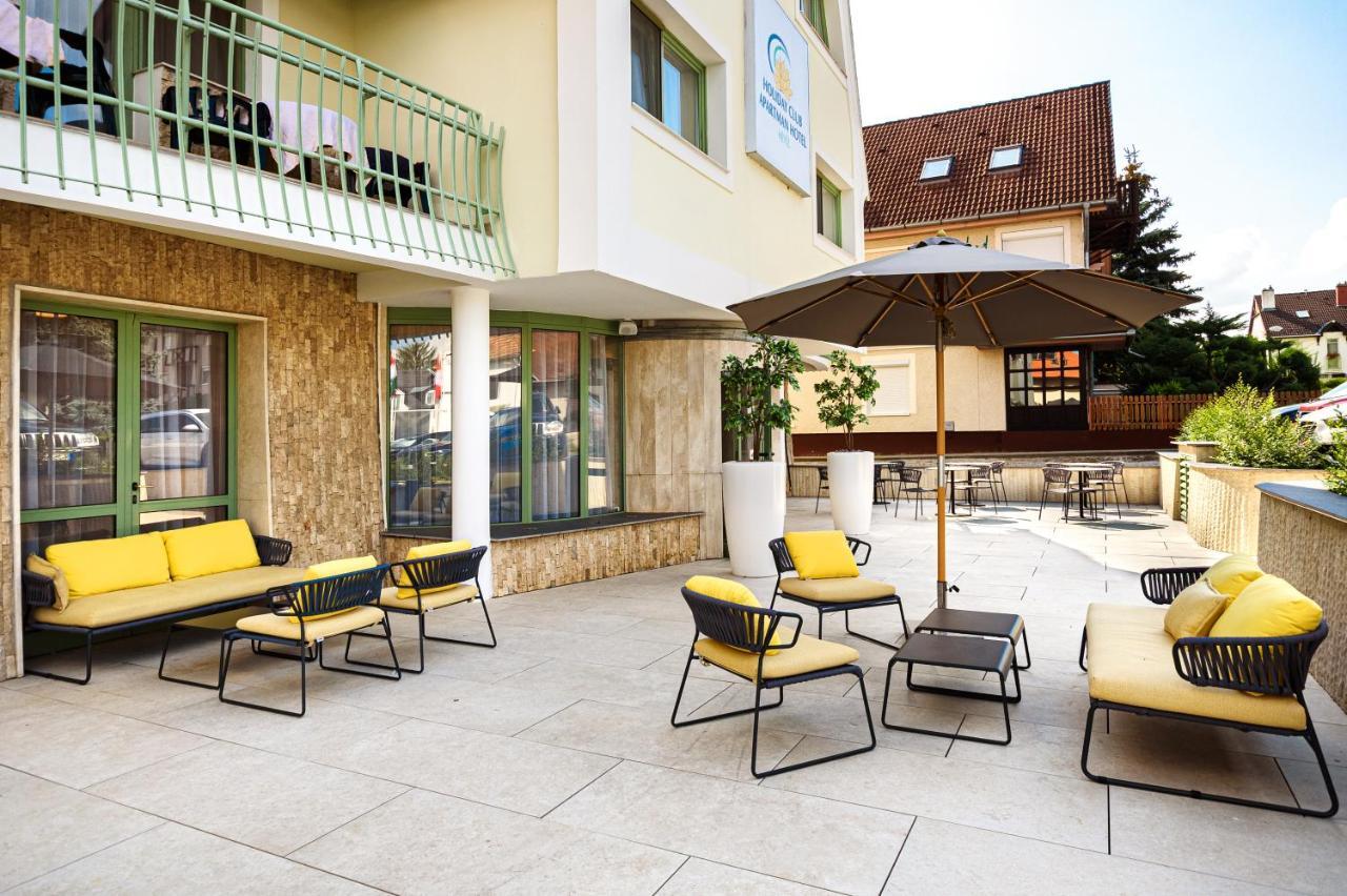 Holiday Club Apartman Hotel Хевиз Экстерьер фото
