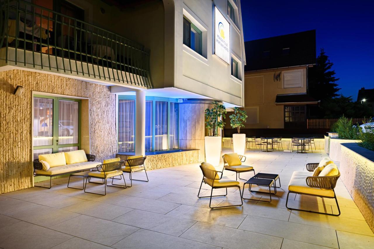Holiday Club Apartman Hotel Хевиз Экстерьер фото
