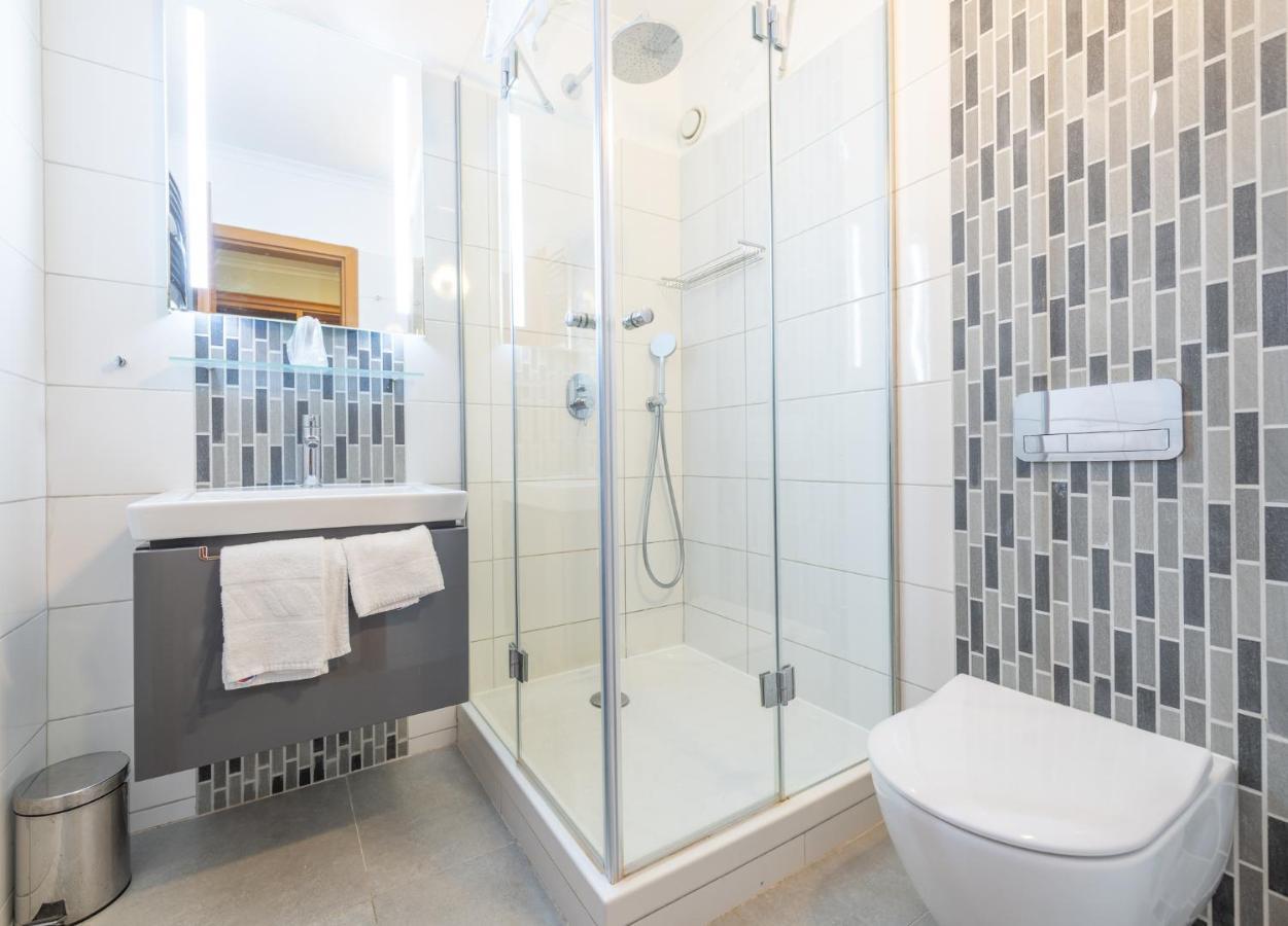 Holiday Club Apartman Hotel Хевиз Экстерьер фото