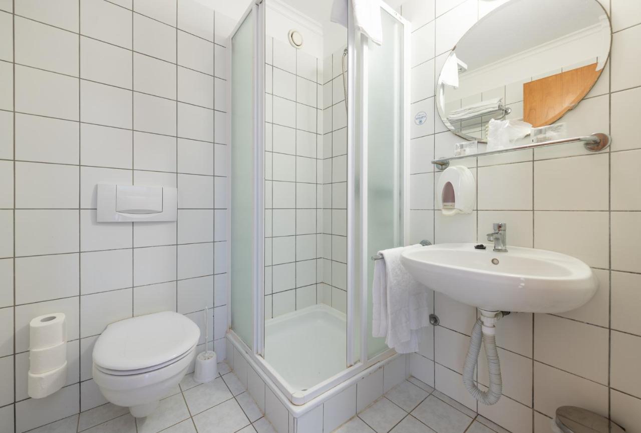 Holiday Club Apartman Hotel Хевиз Экстерьер фото