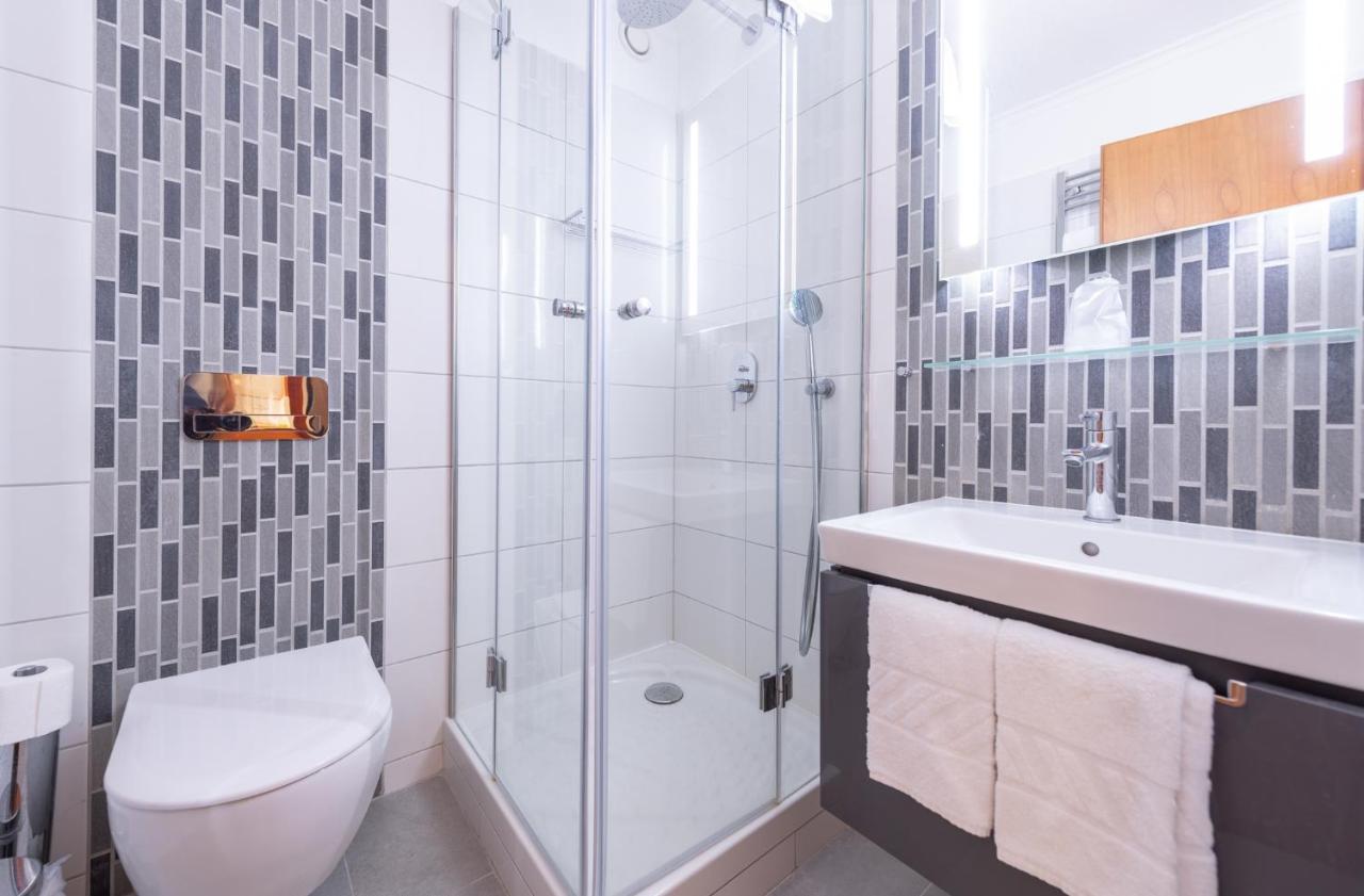 Holiday Club Apartman Hotel Хевиз Экстерьер фото